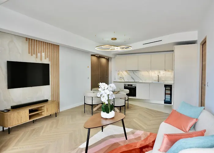 Luxury Romantic Cannes 45 Croisette Two Bedrooms