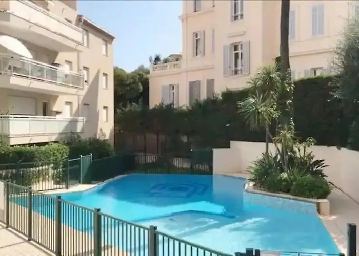 Cannes Residence Passy Avec Piscine