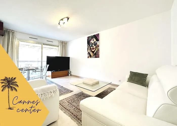Cannes Center - Appartement 2 Pieces Avec Terrasse