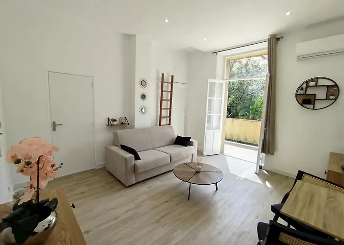 Grand Studio Avec Terrasse