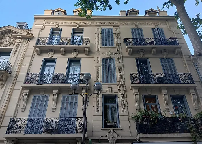 Maison Carnot