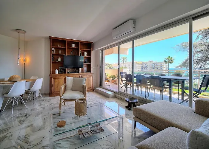 A2B232 Bel Appartement Vue Mer Et Proche Plage