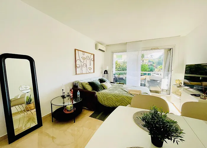 Appartement 2 Pieces A Cannes