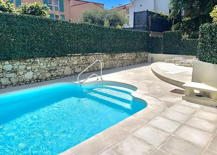 Evasion Riviera Studio Cosy Et Charmant Avec Piscine