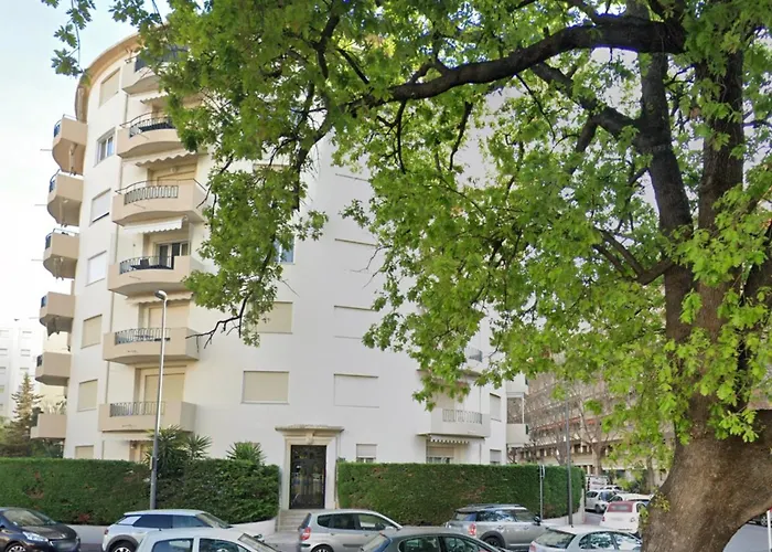 La Rotonde By Scls Locations