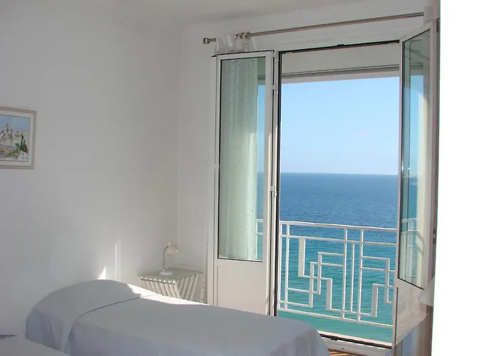 Cannes Sea View