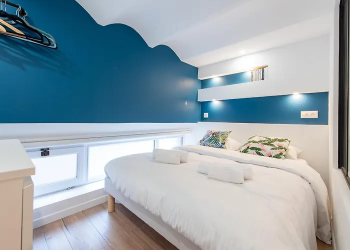 Le Chanceux Fabuleux Duplex En Design, Pour Loisir En Couple Ou Congres