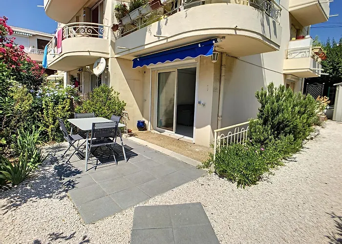 A Deux Pas Des Plages Du Midi - 293L Reyve