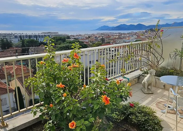 Apartment 123 M2 Sea View