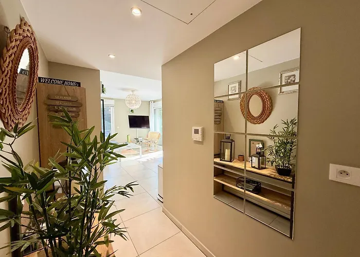 A011-Superbe Studio Avec Terrasse Sauna Jacuzzi