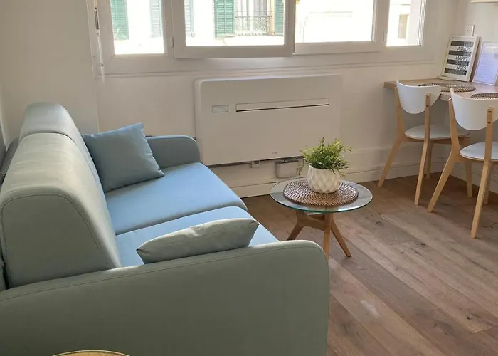 Superbe 2 Pièces à cannes plage Festival !