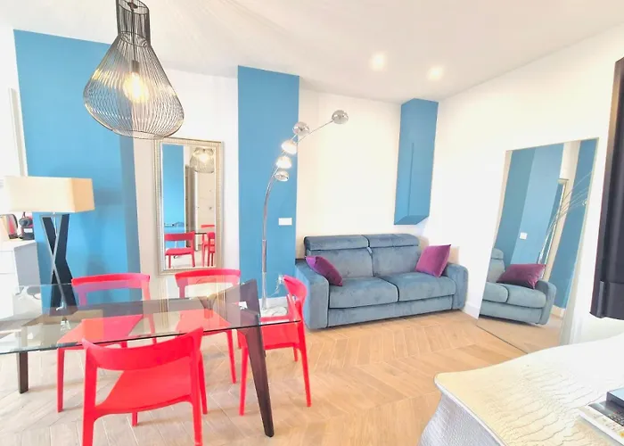 Luxury 3 Bed 2 Bath Flat Cannes Croisette