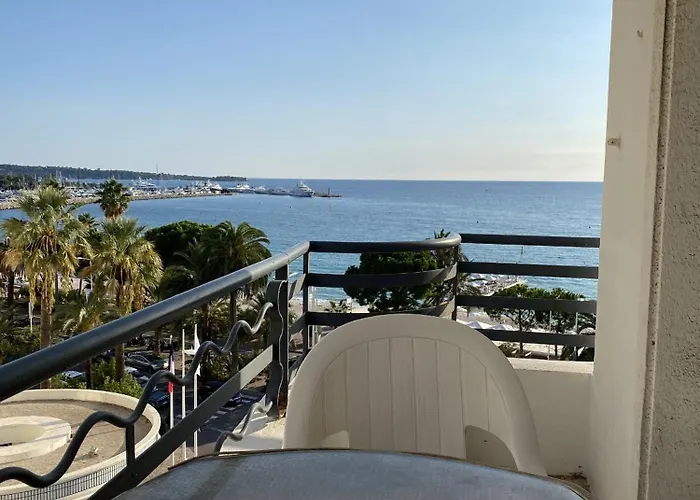 Splendide Appartement Face Croisette - Sou3528