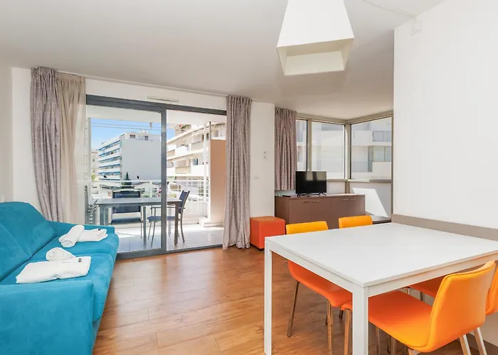 Rio - 200 M Plages - App 6Pers- Climatise, Terrasse, Piscine, Parking