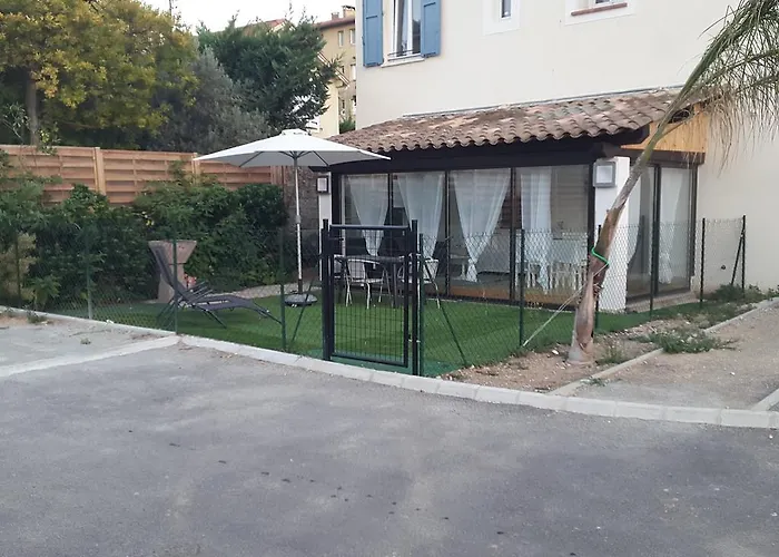 Residence Le Clos Des Orangers