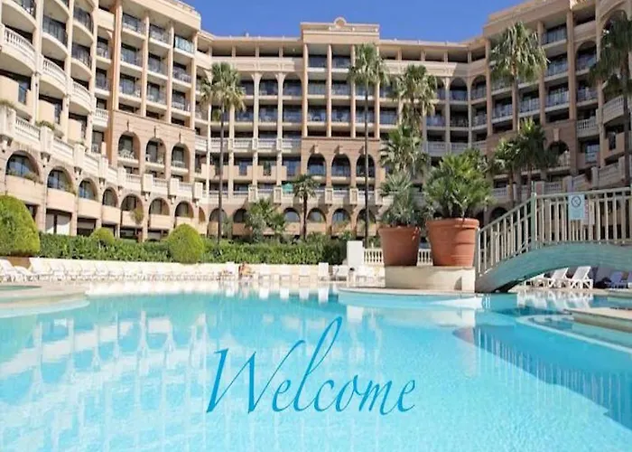 Cannes Front Beach Pools Apartment