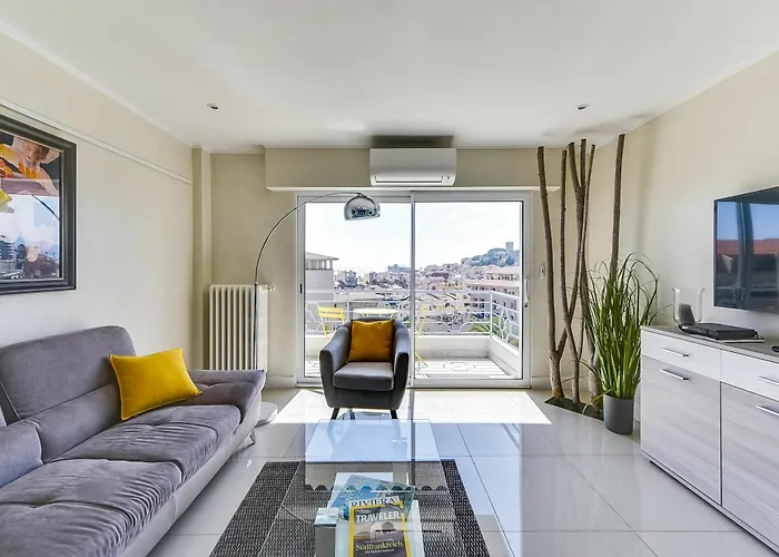 Le Papillon Apartment 2