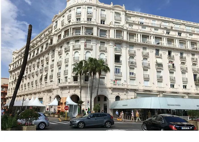 Palais Miramar