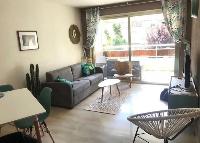 21 Boulevard Eugene Tripet