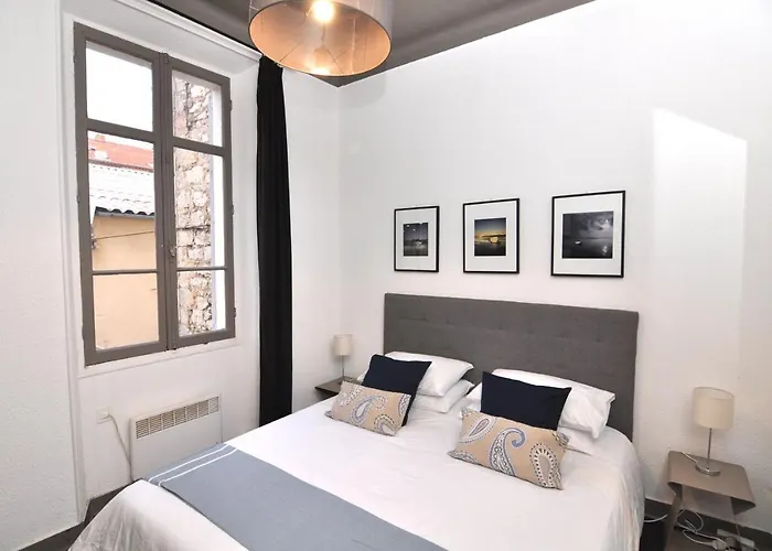 Delightful One-Bedroom Apartment Near The Beach -Stayinantibes- Le Festival