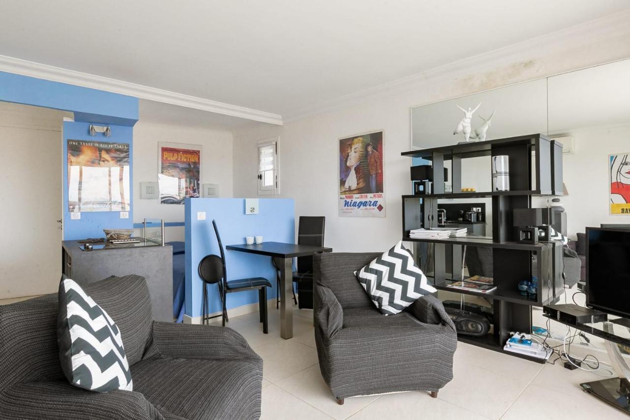 Apartment Charming Studio With A View On The Sea