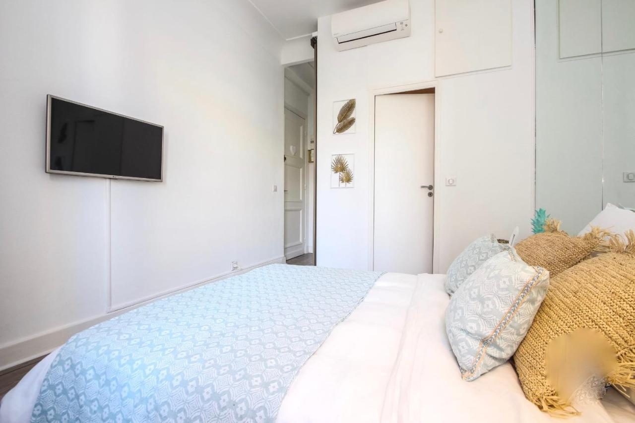 Miramar Studette Furnished Cannes