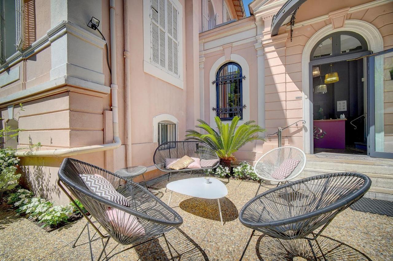 Claudia Centre - Parking 3*