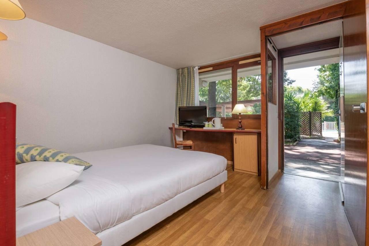 Kyriad - Mandelieu 3*