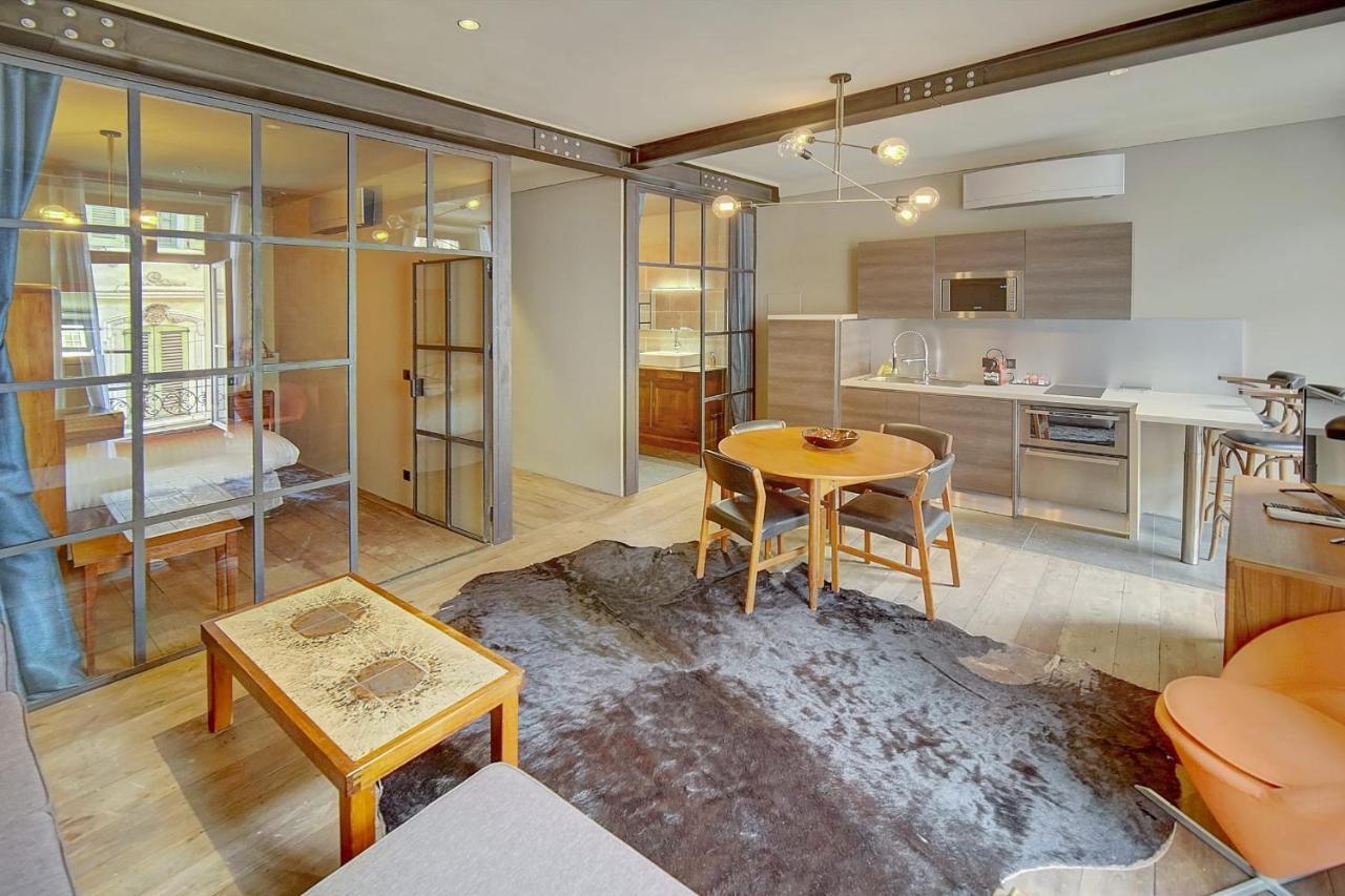 Apartment Mmogroom - Industrial Style - Spacious - Ac - Wifi- Center