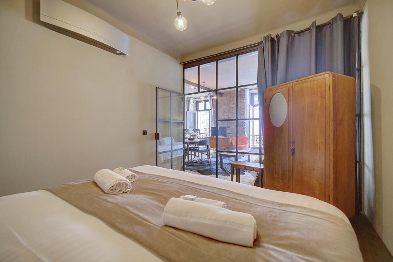 Mmogroom - Industrial Style - Spacious - Ac - Wifi- Center Apartment *