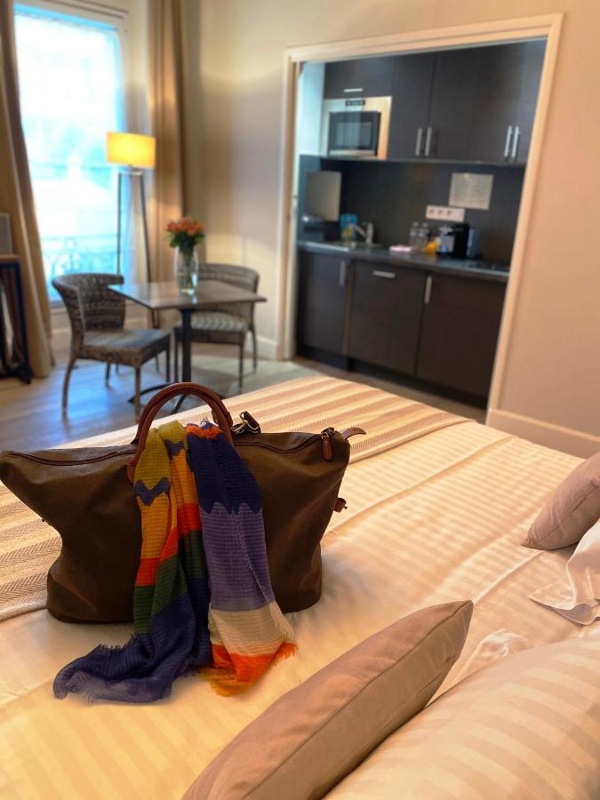 D'estelle Aparthotel
