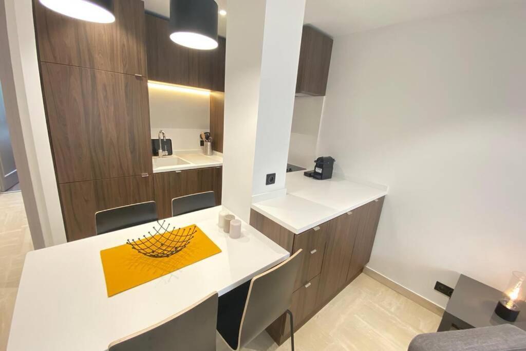 Renovated 2 Bedrooms - Boulevard De La Croisette Vakantiehuis