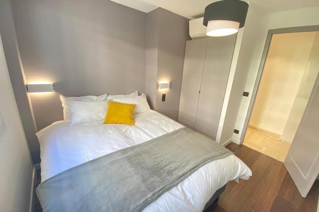 Renovated 2 Bedrooms - Boulevard De La Croisette Vakantiehuis Cannes