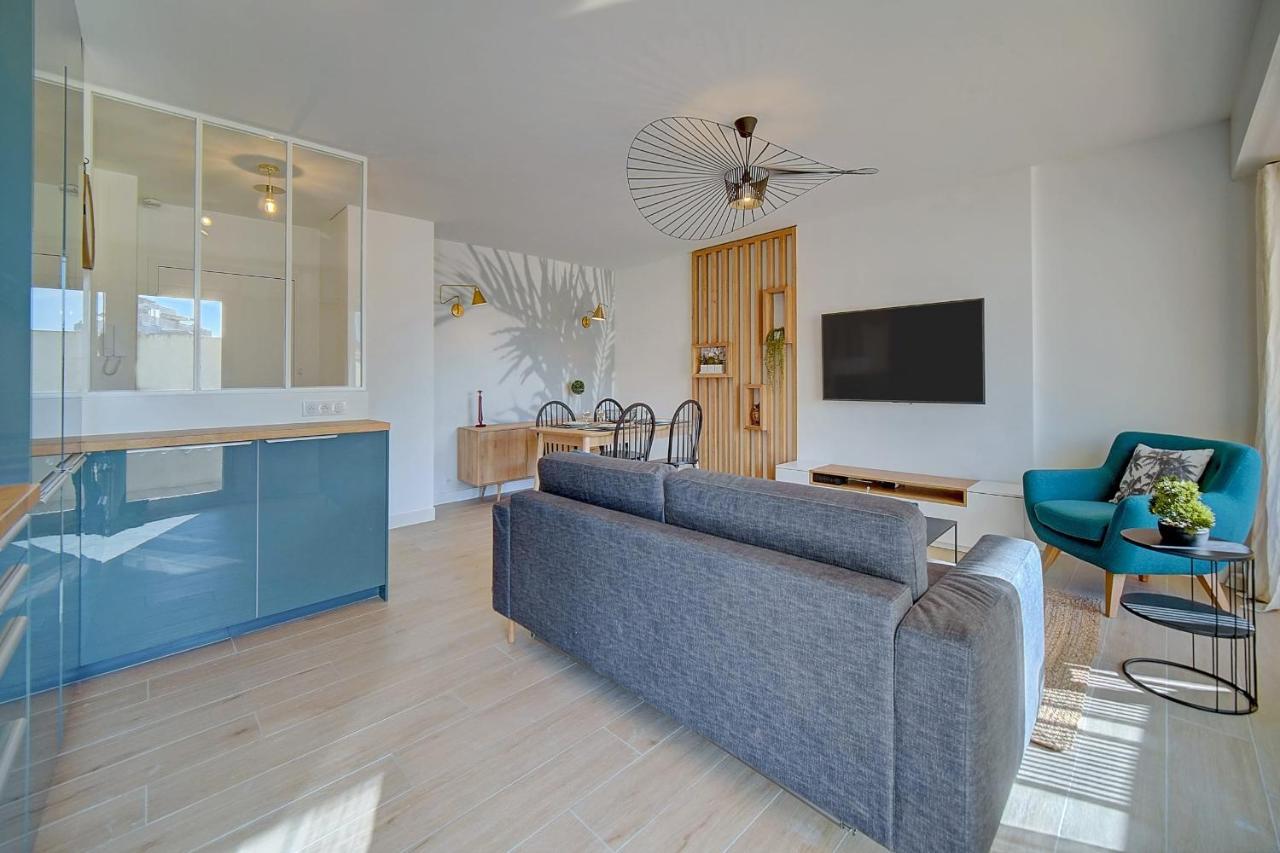 Immogroom- Renovated- Large Terrace- Ac- Shops- Parking Appartement