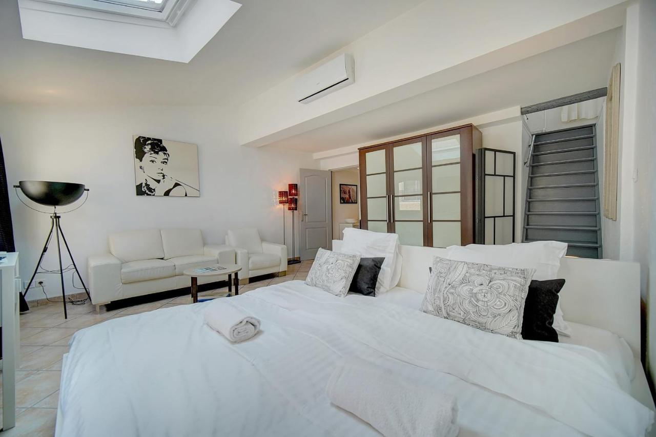 Immogroom- City Center- Ac - 5min From The Palaisrestaurant - Wifi Apartment *