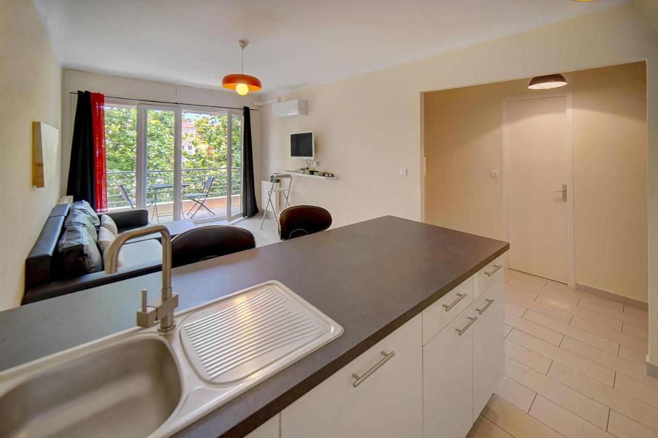 Apartment Immogroom - Central - Ac - Terrace - Near Shops