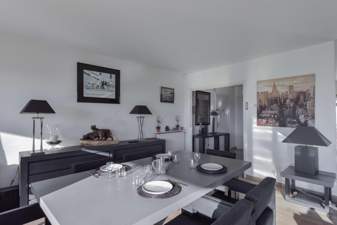 Penthouse With Pool Sea View And Parking Apartment Cannes