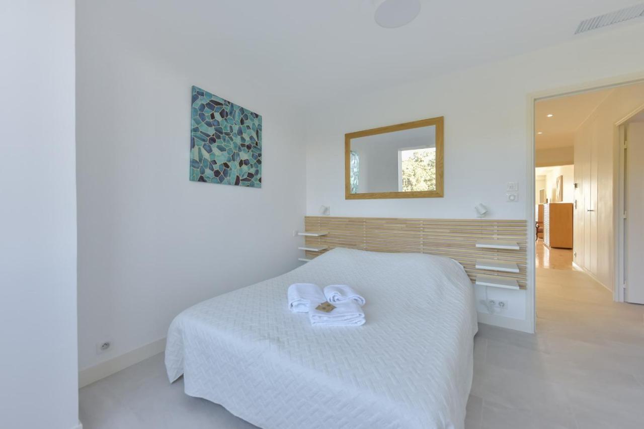 Apartment Kikiloue Sea View - 8-hectare Park - Swimming Pool - Tennis - Golf Cannes