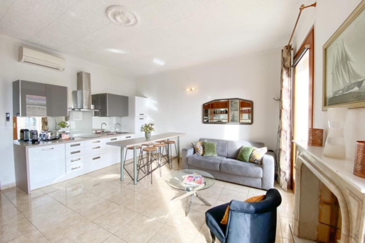 Quai St Pierre 2 Bedrooms Apt With Sea View Appartement *