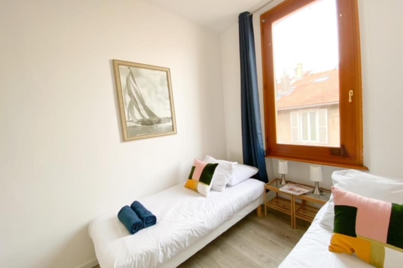Quai St Pierre 2 Bedrooms Apt With Sea View Appartement