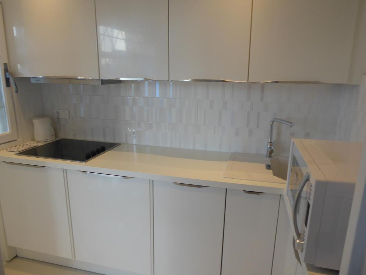 81 Boulevard De La Croisette * Cannes