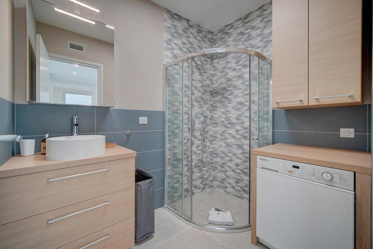 Immogroom- Incredible View -4- Big Terrace - Ac - Parking Apartment *