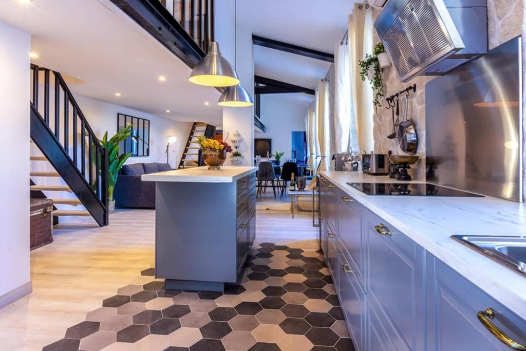Apartamento Penthouse Loft 5min Palais Des Festivals And Terrace View On Castle *