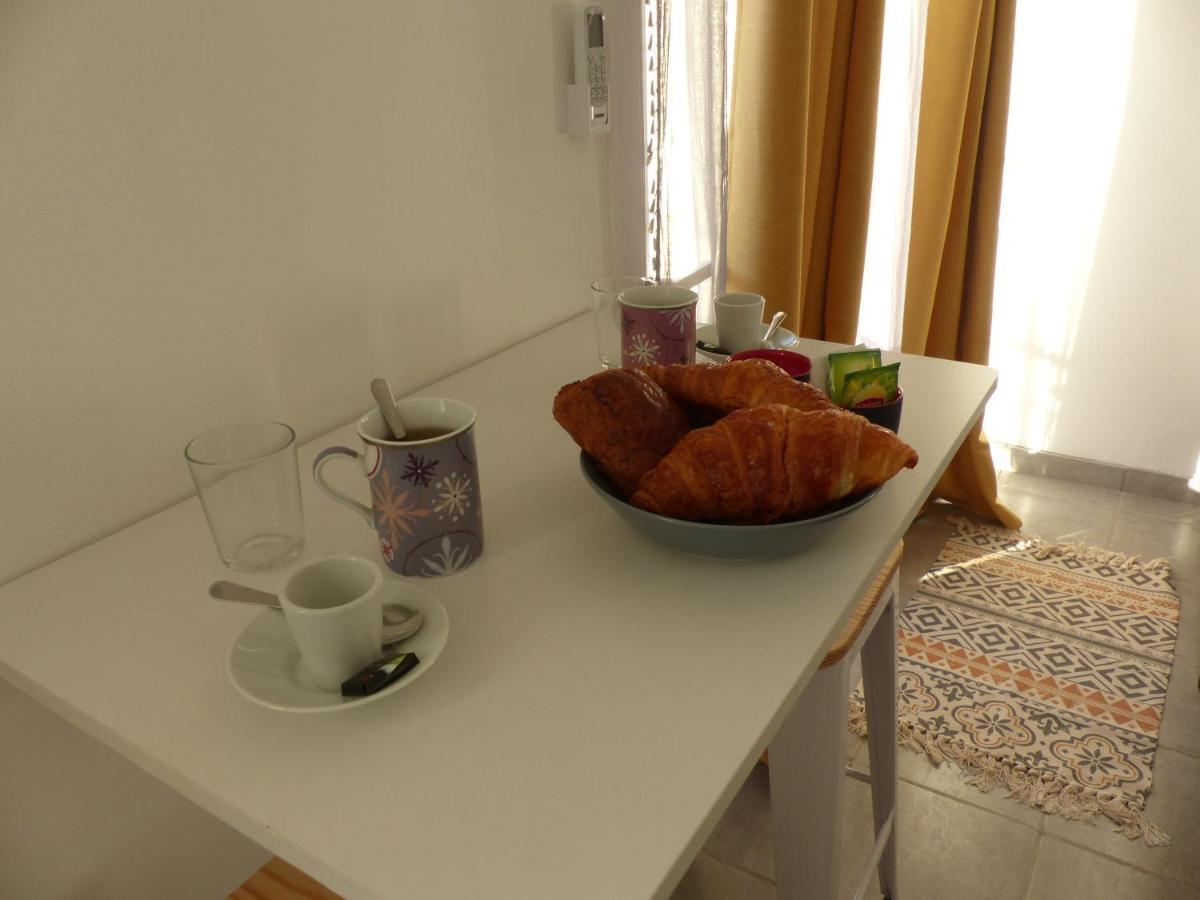 Le 31 Apartment *