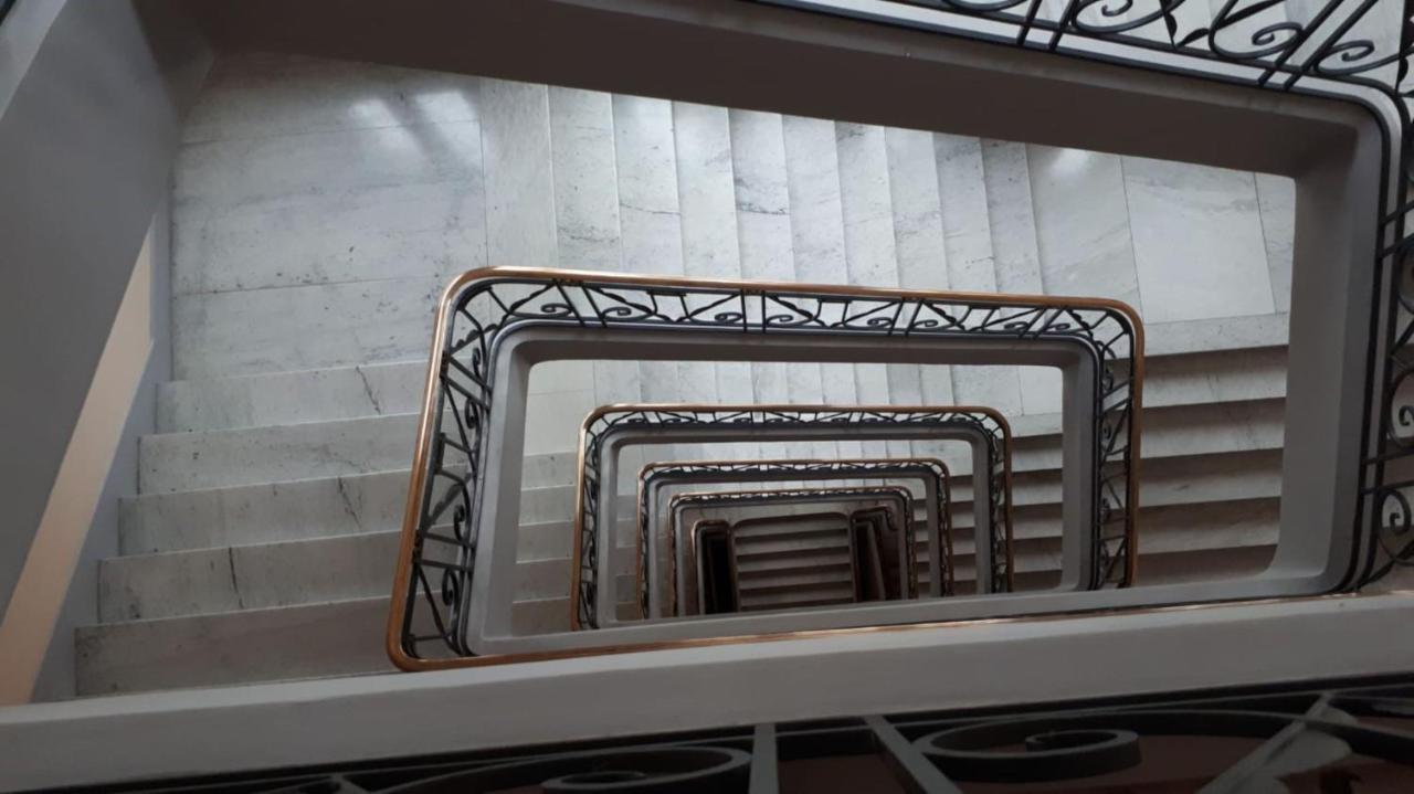 Palais Miramar Croisette 523