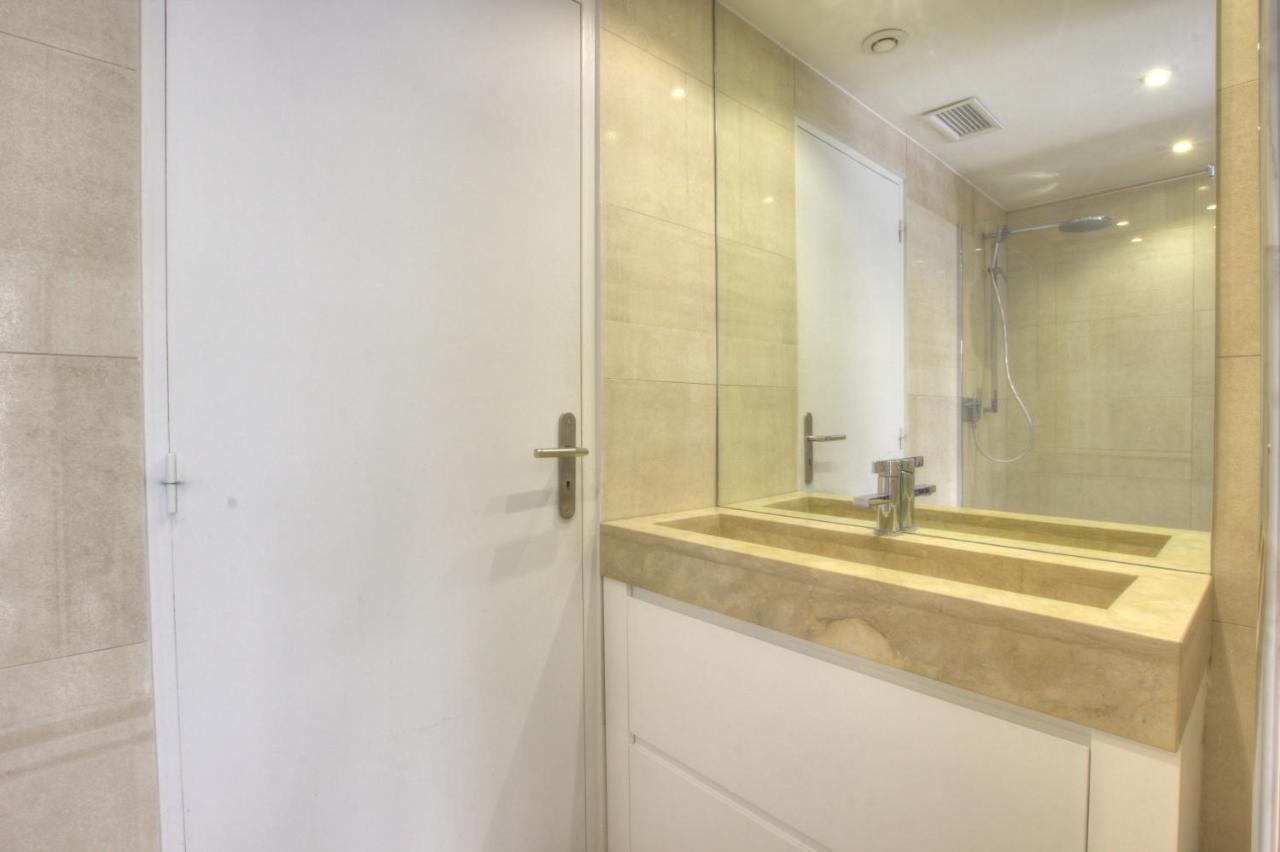 Apartment Ver6-two Bedrooms Center *