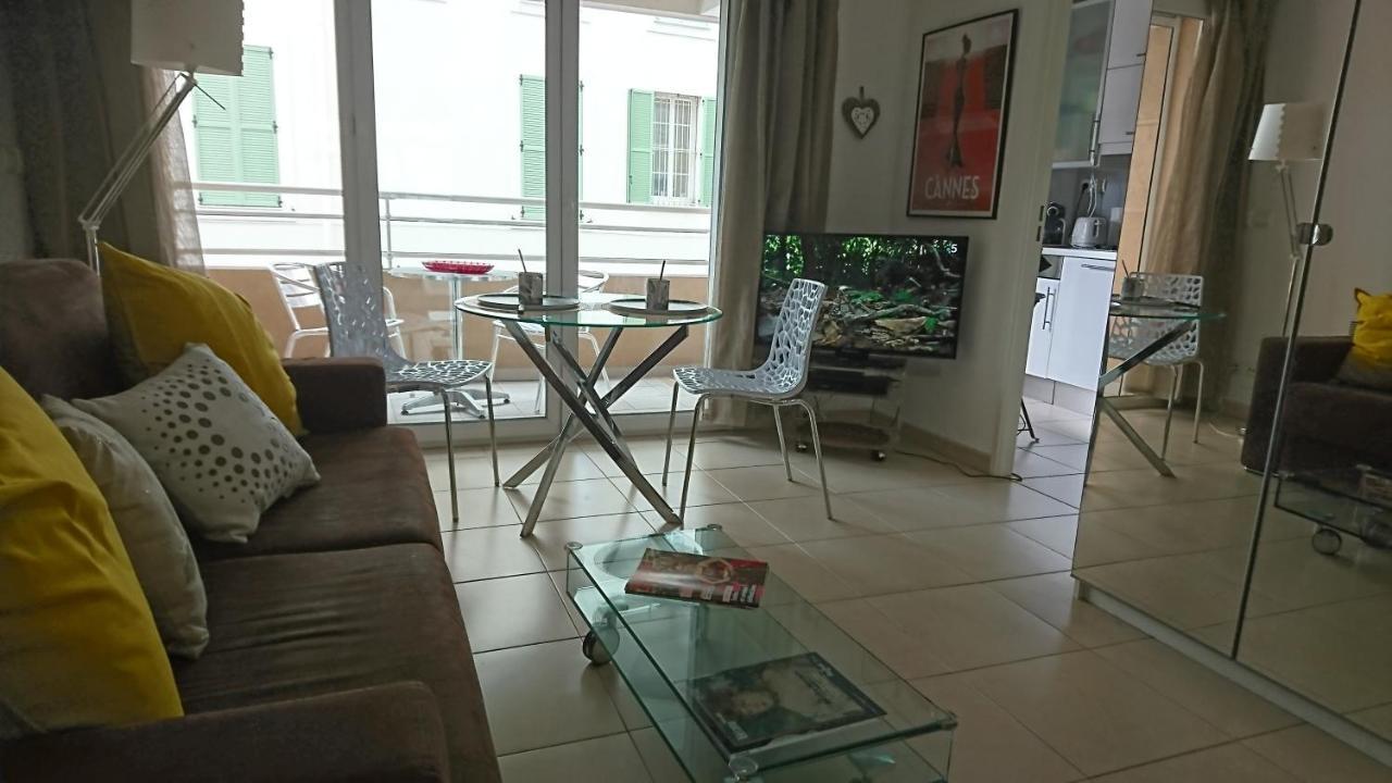 Nicolas 8 Appartement *