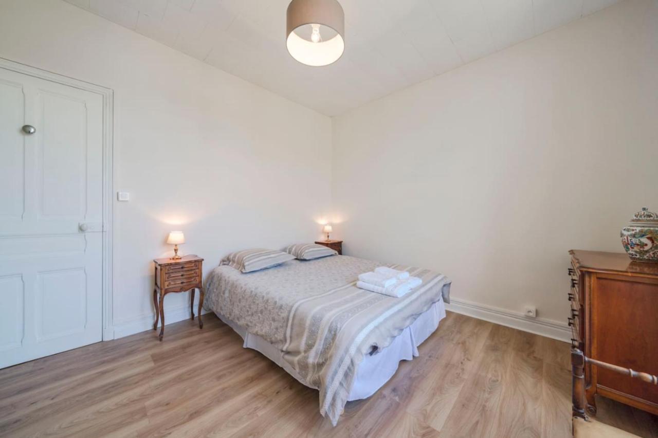 Ferienhaus Les Nefliers Cannes