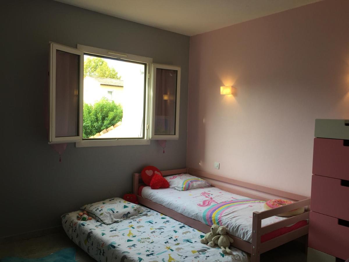 3 Garden Pool Parking 2 Min By Car Villa