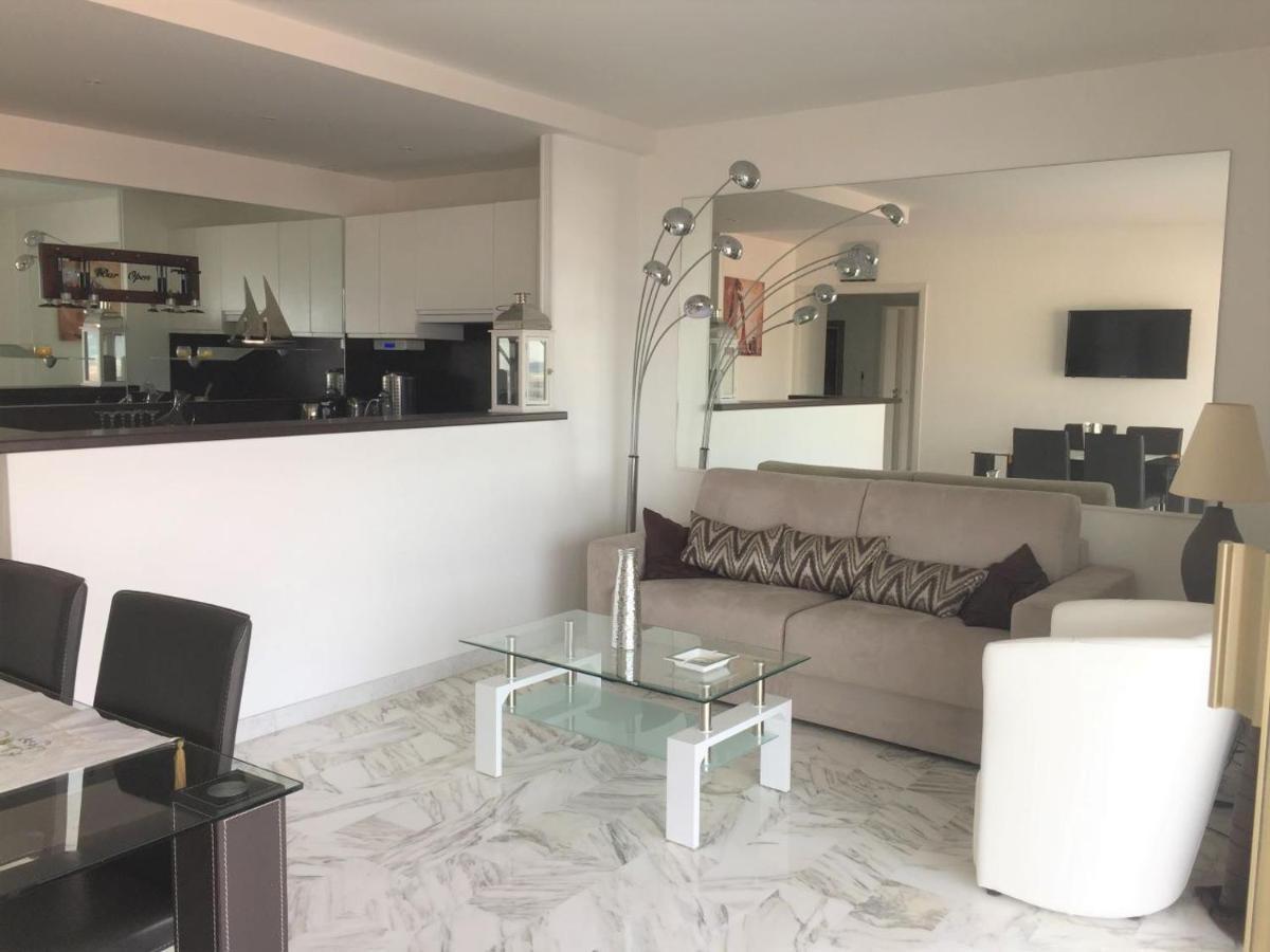 Apartment F3 Vue Mer Et Croisette